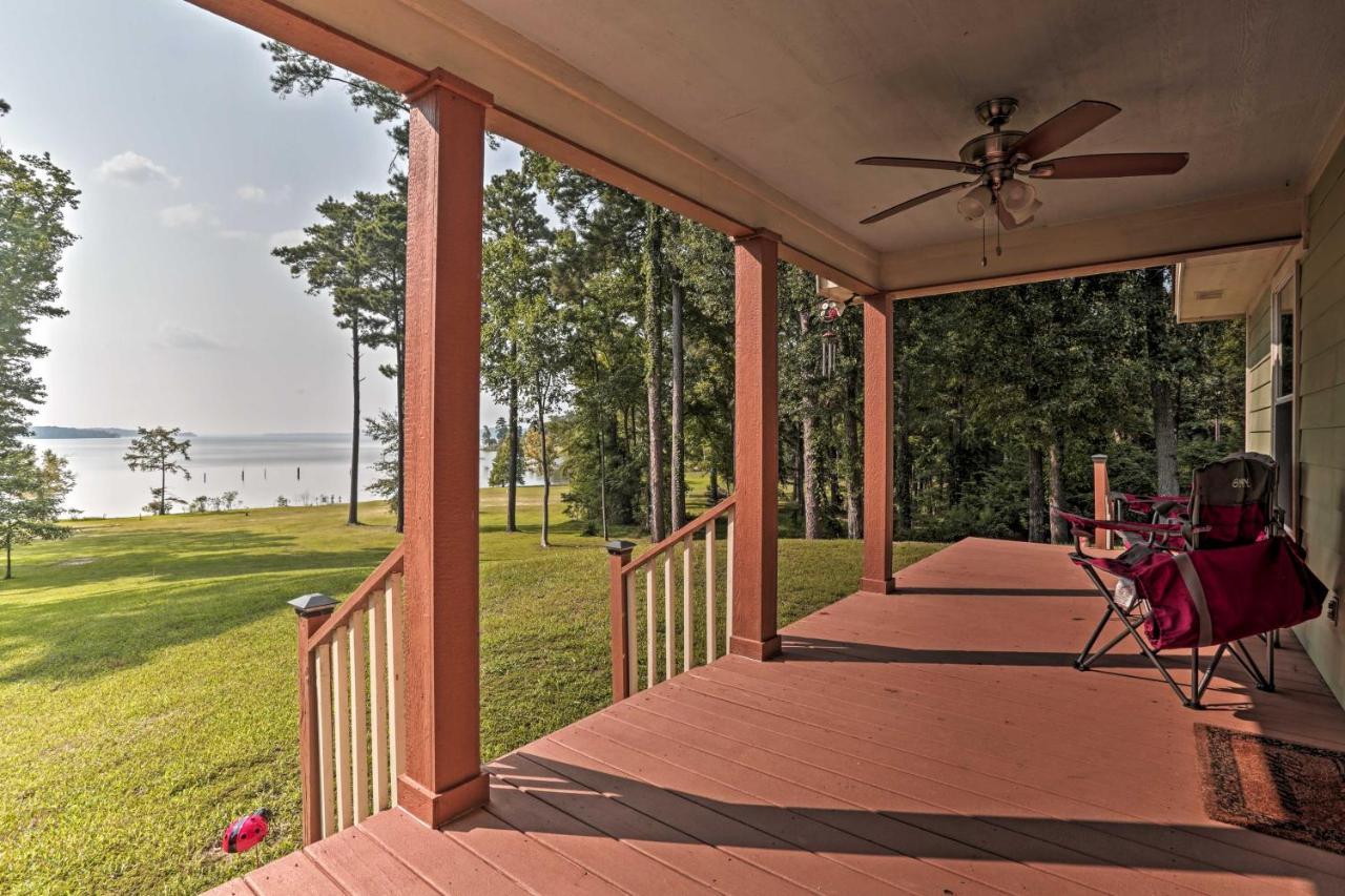 Relaxing Texas Getaway, 1 Mile To Boat Ramp! Villa Jefferson Exterior photo